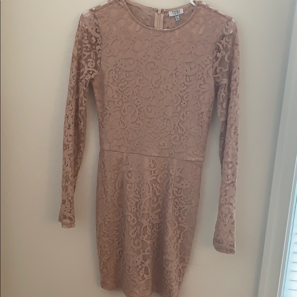 Blush Pink Long Sleeved Bodycon Dress - Picture 2 of 6